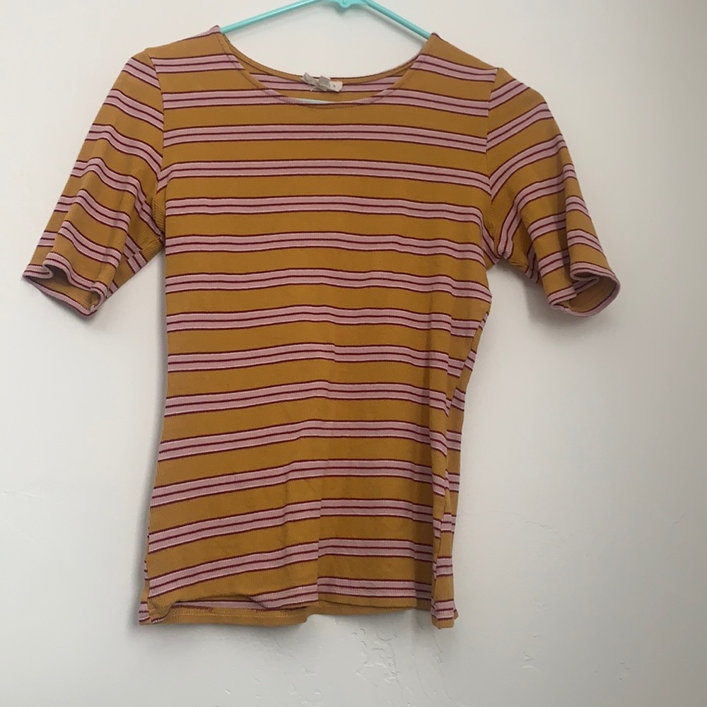 goldish/ mustard top from bohemian size L